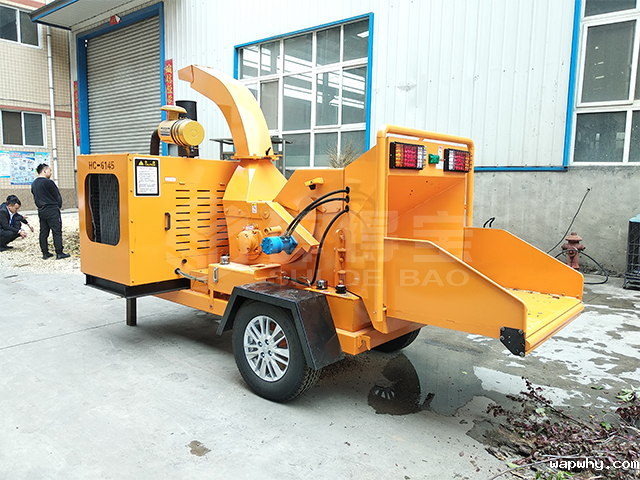 首次使用树枝粉碎机的开关机步